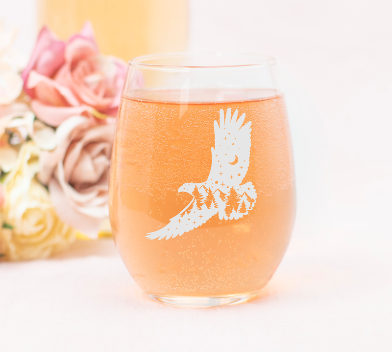 Eagle Stemless Wine Glass - Eagle Themed Gift for Women and Men - 17 oz.  (Style E2)