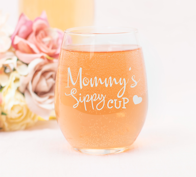 Mommy's Sippy Cup, Funny Stemless Wine glass, 17 oz. - Gift for Mom